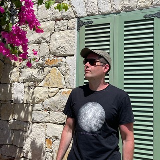 Канал   За морями, за лесами