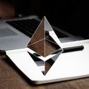 Канал Ethereum, Биткоин, Блокчейн