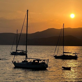 Канал   Яхты, катера для отдыха в Крыму и Севастополе. 🏴‍☠